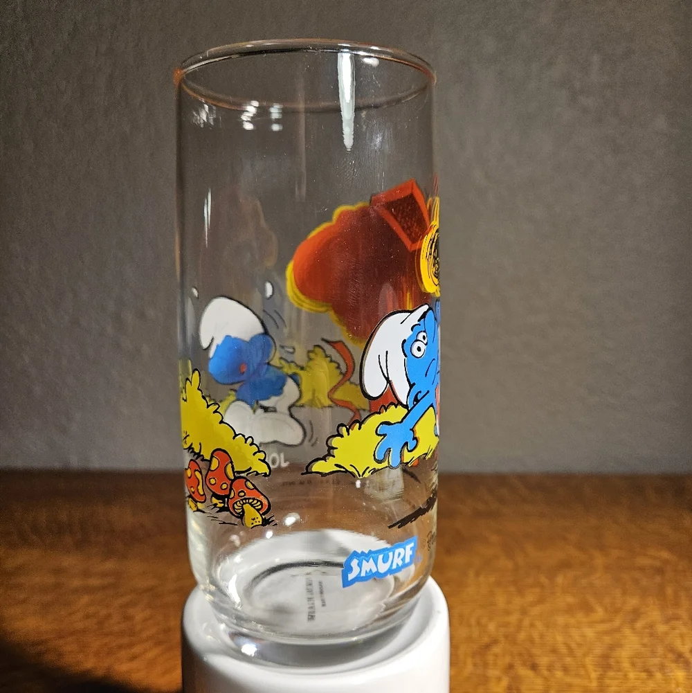 Jokey Smurf Glass 1982